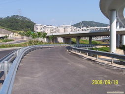 高速公路護(hù)欄板 道路安全的重要屏障